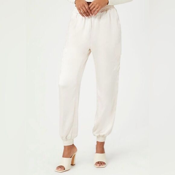 Gianni Bini Pants - Gianni Bini white satin star struck joggers size small NWT